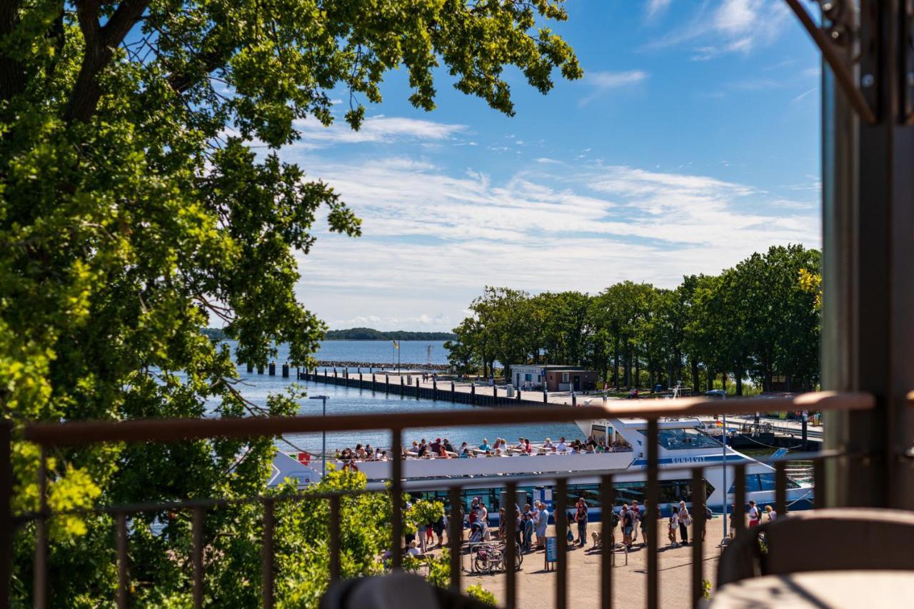 Hafenhotel Zu Putbus Eksteriør bilde