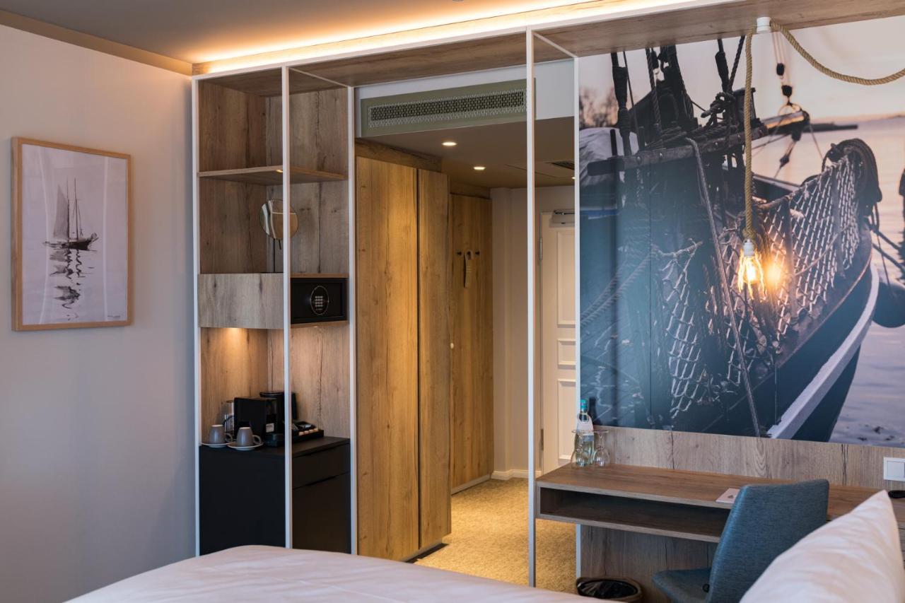 Hafenhotel Zu Putbus Eksteriør bilde