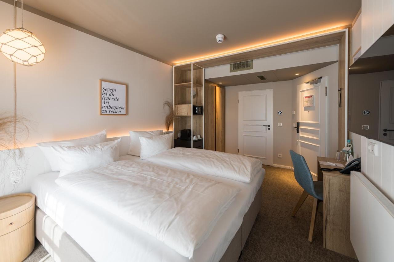 Hafenhotel Zu Putbus Eksteriør bilde