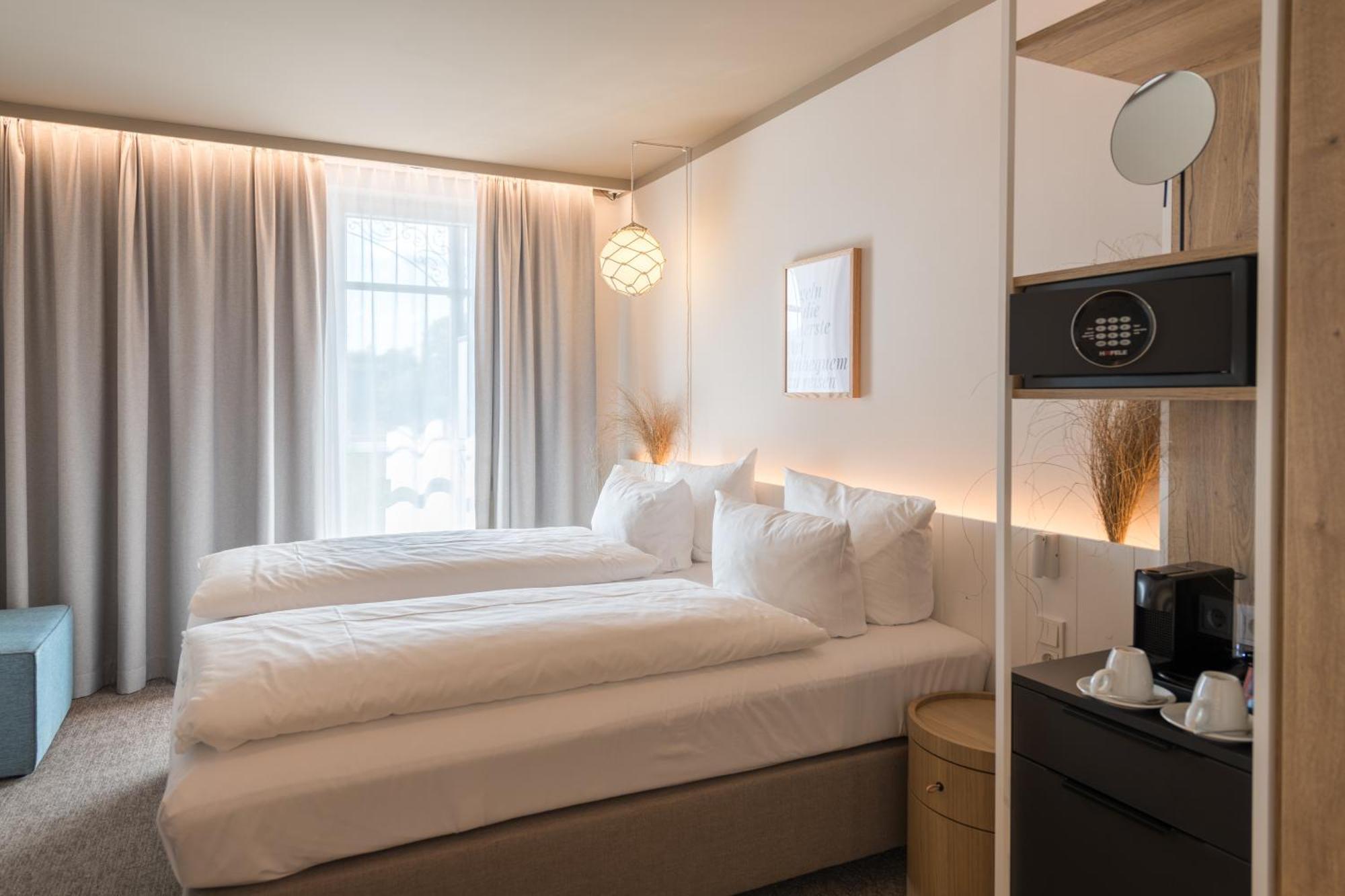 Hafenhotel Zu Putbus Eksteriør bilde